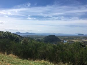 Uitzicht over Lake Taupo van de berg