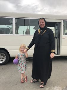 Angelica in een Abaya